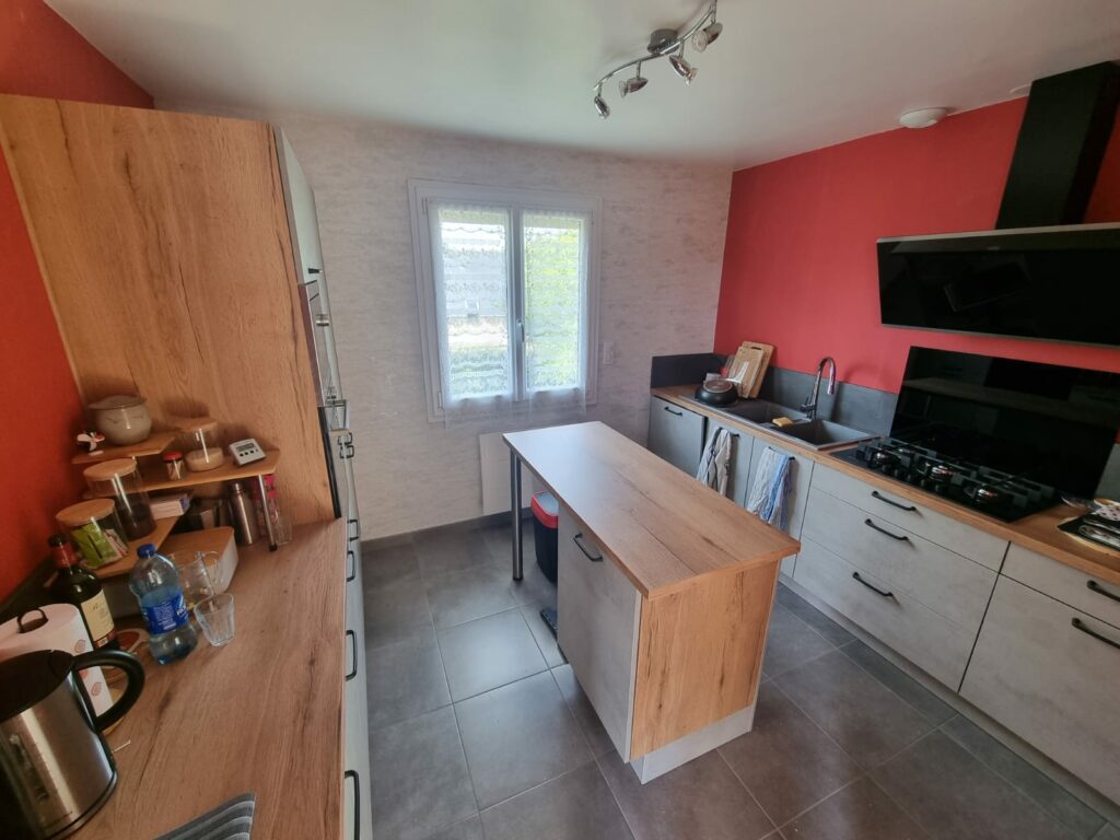 Lessertois Louis Sarl Plombier Chauffagiste Laval Cuisine Apres 1